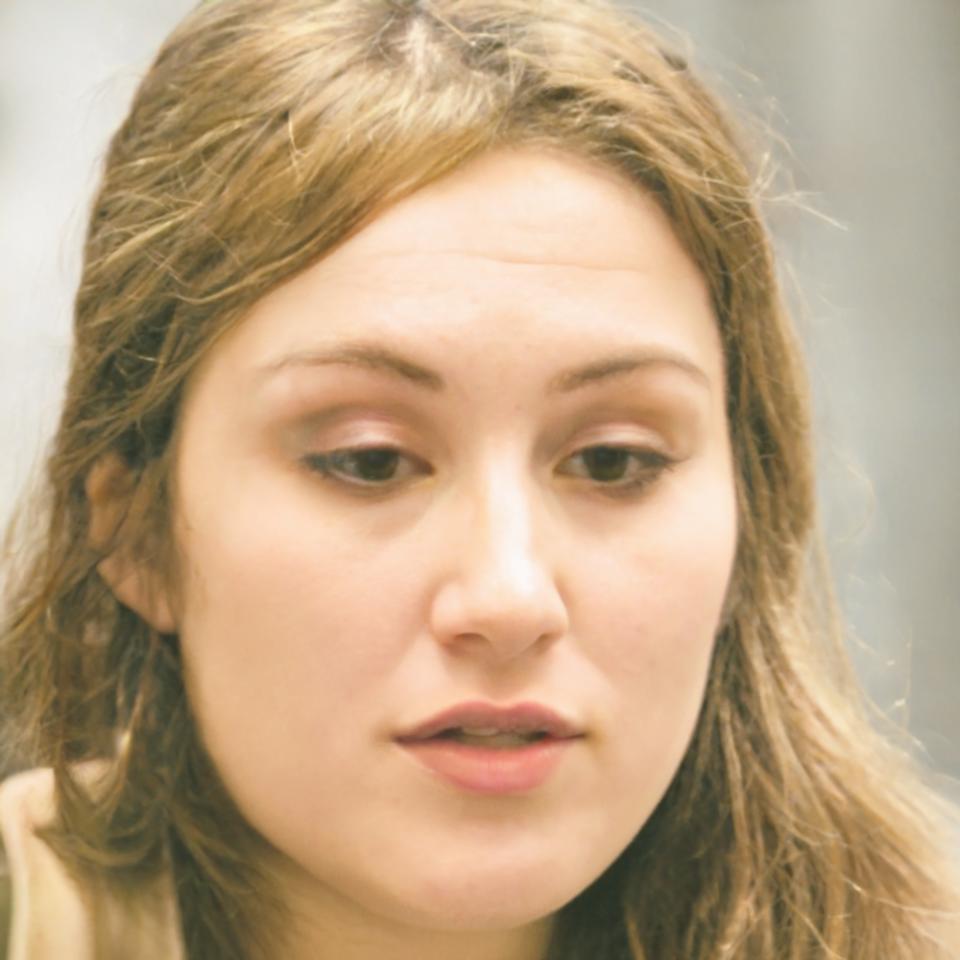 Portrait de Camille Dubois, ancienne étudiante